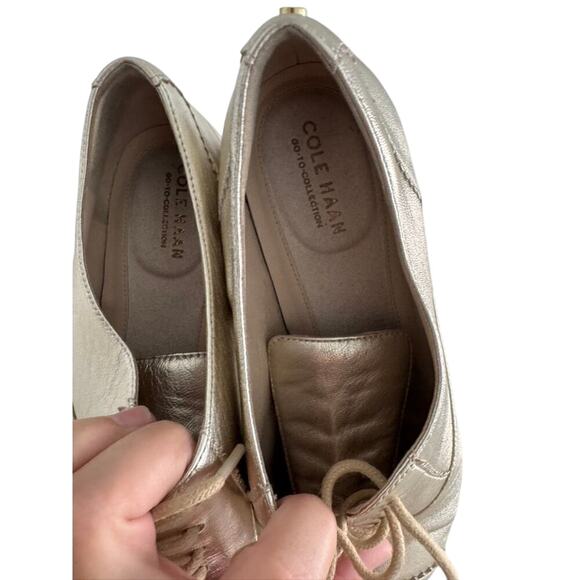 Cole Haan Gold Leather Oxford Flats Size 9 - Picture 4 of 8